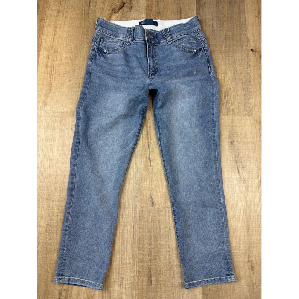 Democracy Absolution Straight Leg Cropped Jeans Medium Wash Blue Petite 8P NWOT